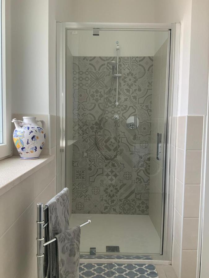 Casa Vacanze Romeo Pietra Ligure Exteriör bild