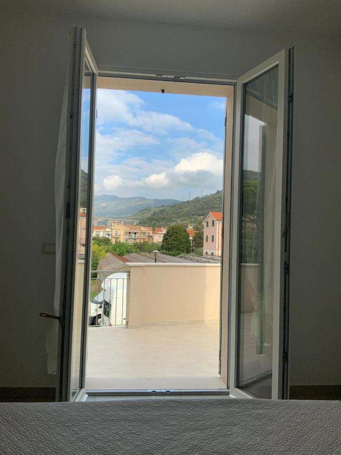 Casa Vacanze Romeo Pietra Ligure Exteriör bild