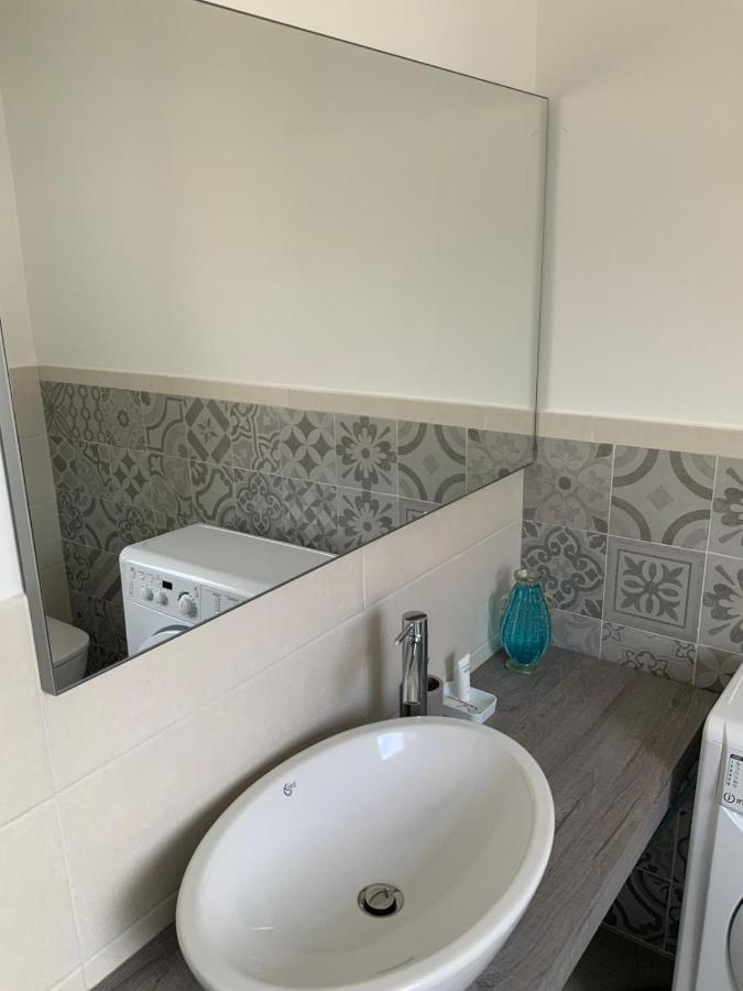 Casa Vacanze Romeo Pietra Ligure Exteriör bild