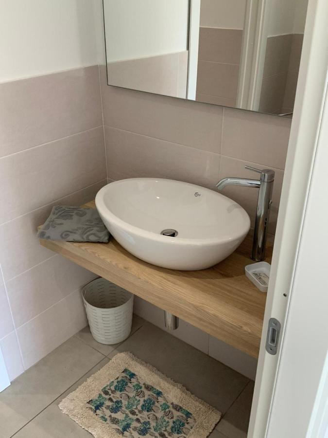 Casa Vacanze Romeo Pietra Ligure Exteriör bild